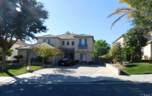 26526 Beecher Ln, Santa Clarita, CA 91381-1447