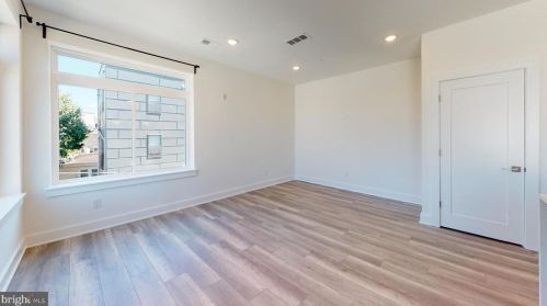 812 16th St, Philadelphia, PA 19146-0020