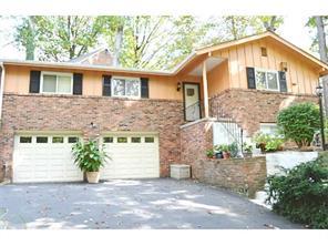 570 Olive St, Pittsburgh, PA 15237-4879