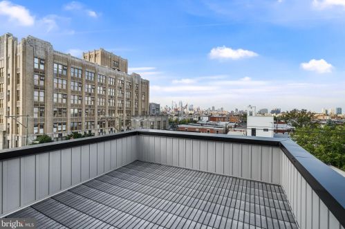 734 Dudley St, Philadelphia PA 19148-2340 exterior