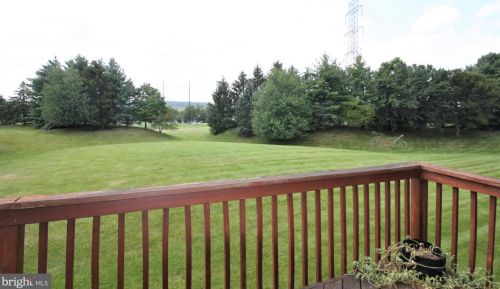 118 Shoal Creek Dr, Blue Bell PA  19422-3250 exterior