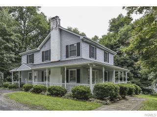 7 Eastern Way, Purdy Station, NY 10578-1415