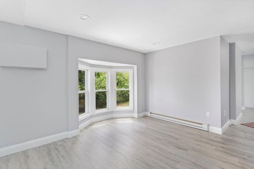 19 Cantaberry Ln, Coventry RI  02816-6903 exterior