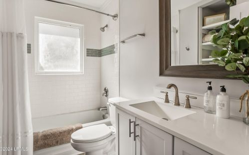 1902 Park Ave, Beaufort SC  29902-3816 exterior