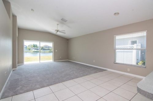 2232 Roanoke Spg Dr, Ruskin FL 33570-6315 exterior