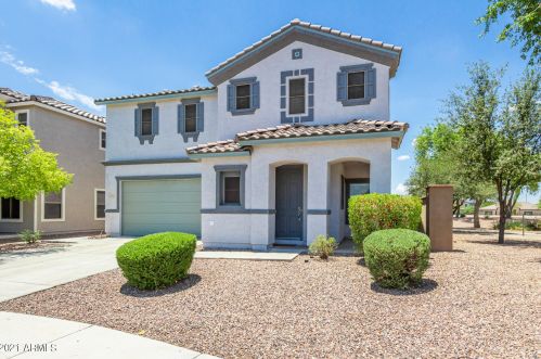 2590 Southwind Dr, Gilbert, AZ 85295-8206