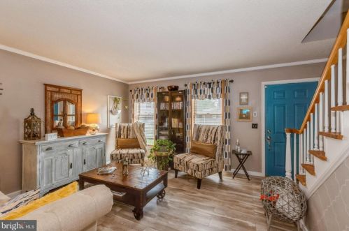 1203 Apple St, Wilmington, DE 19801-5413