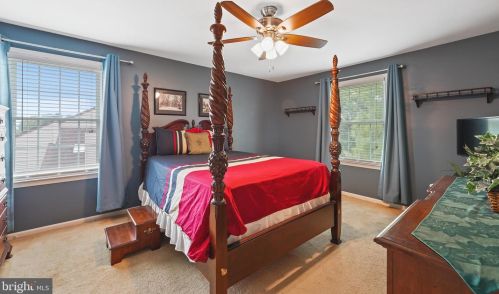 1351 Westminster Dr, Downingtown PA  19335-3655 exterior