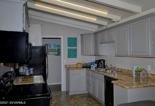 45 Borden Dr, Sedona, AZ 86336-3254
