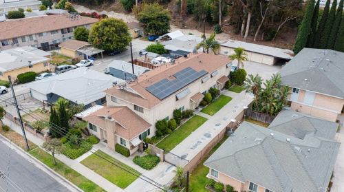 9242 Park St, Bellflower CA  90706-5665 exterior