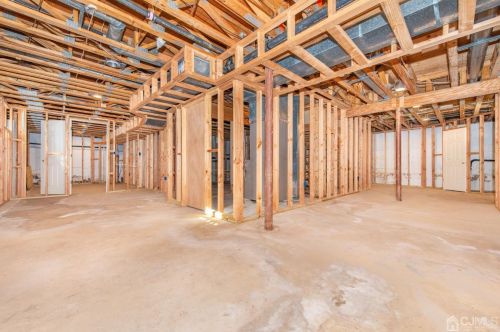 27 Nathan Dr, Old Bridge NJ  08857-2789 exterior