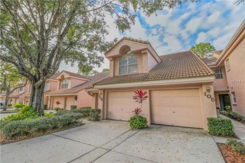 105 Clays Trl, Oldsmar, FL 34677-4813