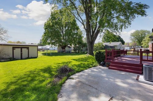 1416 Dodge Ave, Mishawaka IN  46544-5546 exterior