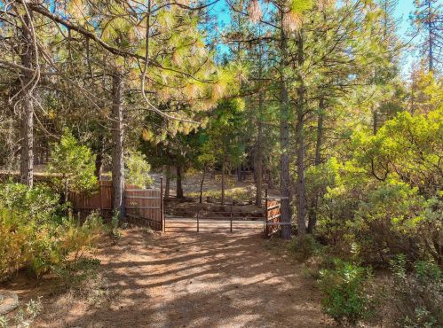 401 Powell Ridge Rd, Oroville CA  95966-8544 exterior