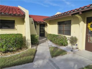1305 58th St, Bradenton, FL 34209-4735