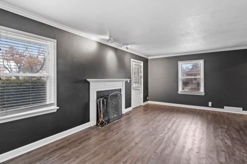 4480 70, Milwaukee WI 53218-5408 exterior