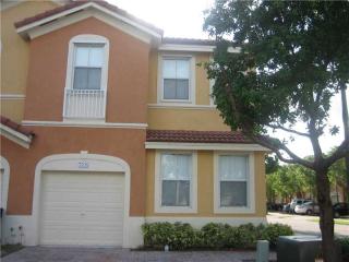 7938 165th Ct, Miami, FL 33193-5818