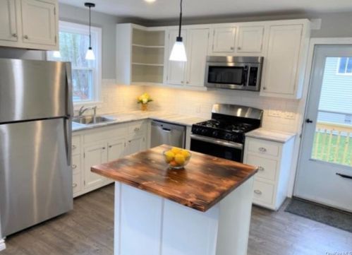10 Dryden Rd, Patterson, NY 12563-2141