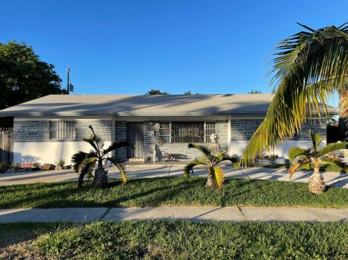 270 22nd St, West Palm Beach, FL 33404-5514