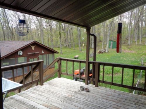 16105 Cheryl Ln, Crivitz, WI 54114-8991