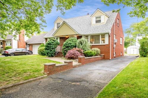 379 Princeton Ave, Rahway NJ  07065-1607 exterior