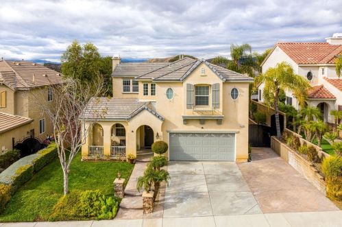 29243 Garnet Canyon Dr, Santa Clarita, CA 91390-5769