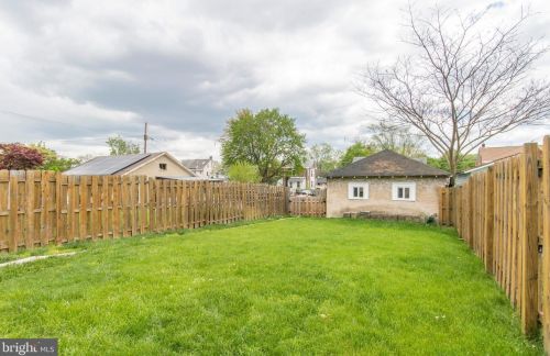 332 Washington Ave, Downingtown PA  19335-2916 exterior