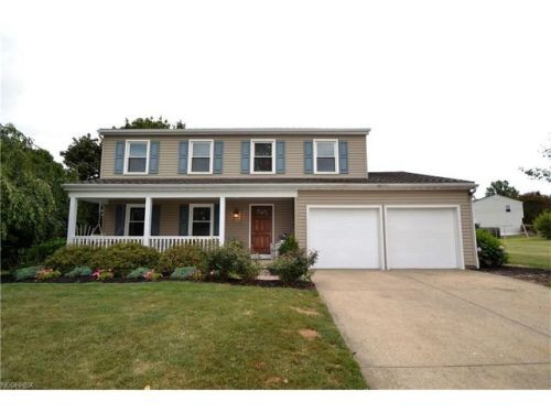 2341 54th St, Canton, OH 44705-3150