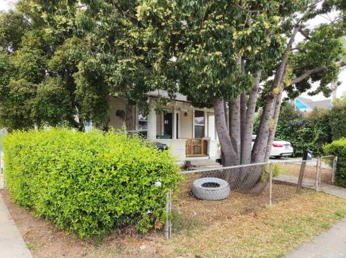 2204 Irving Ave, San Diego, CA 92113-2301