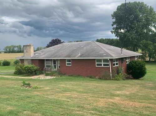 196 Hixson Kintigh Rd, Alverton, PA 15612-1014