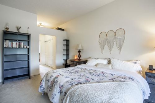 1912 Mimosa Trl, Florence KY  41042-8726 exterior