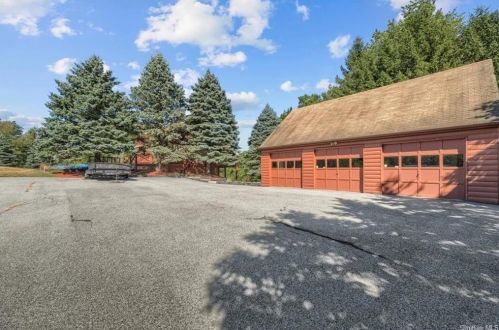 122 Jacobs Rd, Westtown NY  10998-3507 exterior