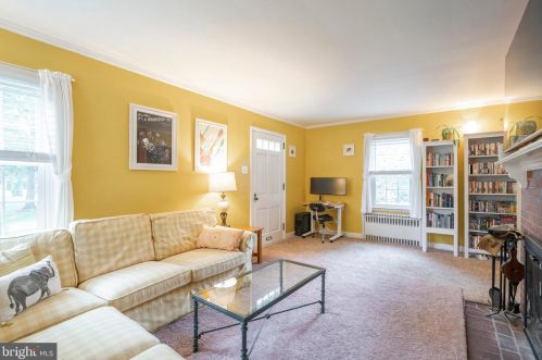 501 Rosedale Dr, Pottstown PA  19464-2909 exterior