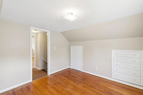 323 Swan Cir, Covington KY  41018-1937 exterior