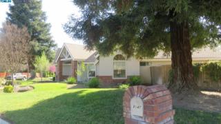 2147 Anthony Ct, Visalia, CA 93277-8638