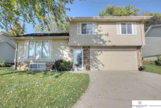 2414 Yorktown Pl, Bellevue, NE 68123-1061