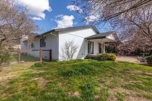 19321 Mountain Mdw, Middletown, CA 95467-8540
