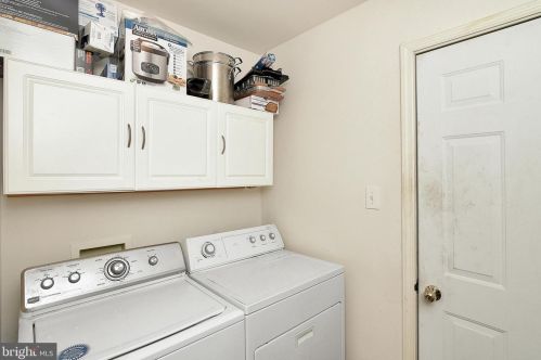2922 Independence Dr, Montross VA  22520-8844 exterior