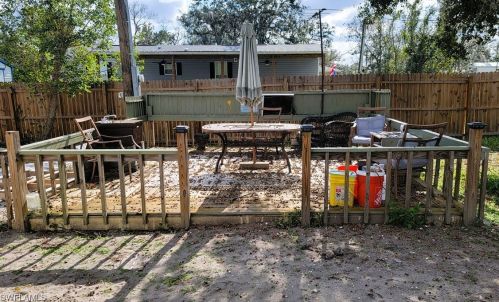 8816 Hampshire Ave, Arcadia FL 34269-3409 exterior