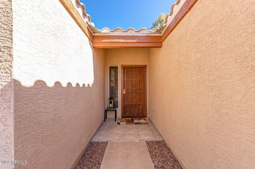 255 Kingston St, Chandler, AZ 85225-9437