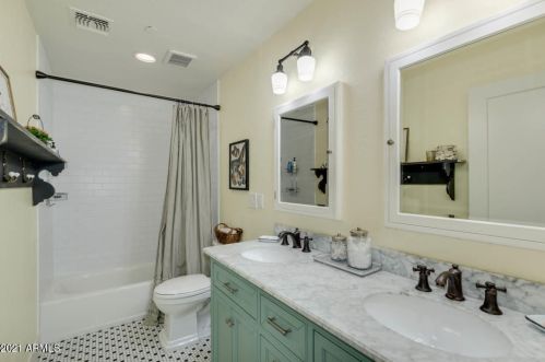 2719 James St, Gilbert AZ 85296-8981 exterior