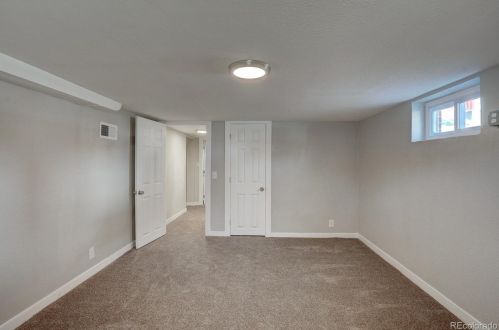 1375 Dayton St, Denver CO 80231-3425 exterior