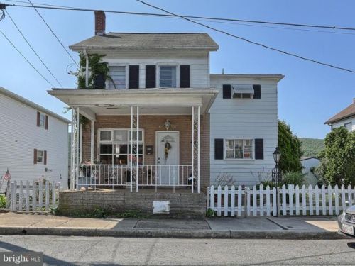408 Julian St, Williamstown, PA 17098-1313