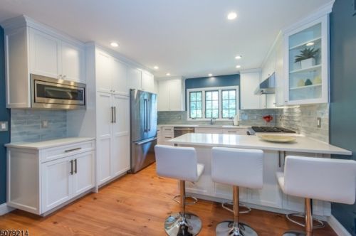 318 Park St, Montclair NJ  07043-2232 exterior