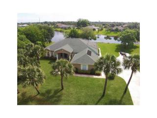 771 Holden Ave, Sebastian, FL 32958-5048