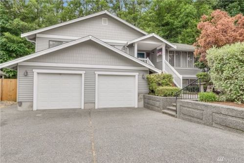 2822 153rd St, Lynnwood WA  98087-5433 exterior