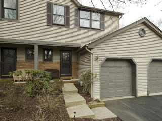 34 Manor Dr, Princeton NJ  08540-1629 exterior