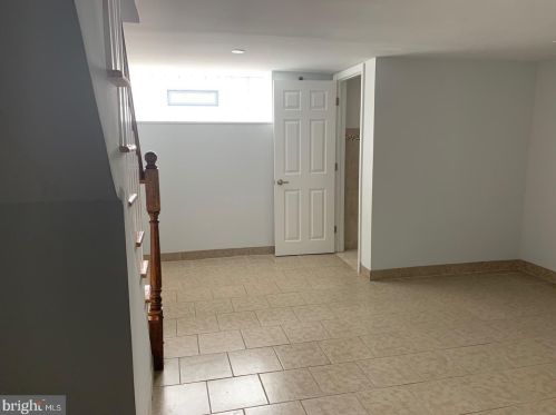 7110 Lynford St, Philadelphia PA 19149-1126 exterior