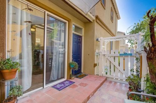 50 Calle De Vida, Trabuco Canyon, CA 92688-2847