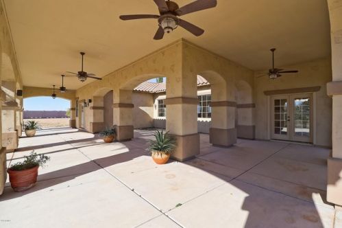25831 Dixileta Dr, Wittmann, AZ 85361-9858